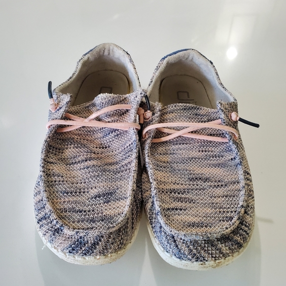 Women's Hey Dude Wendy Size 7 - Picture 3 of 3